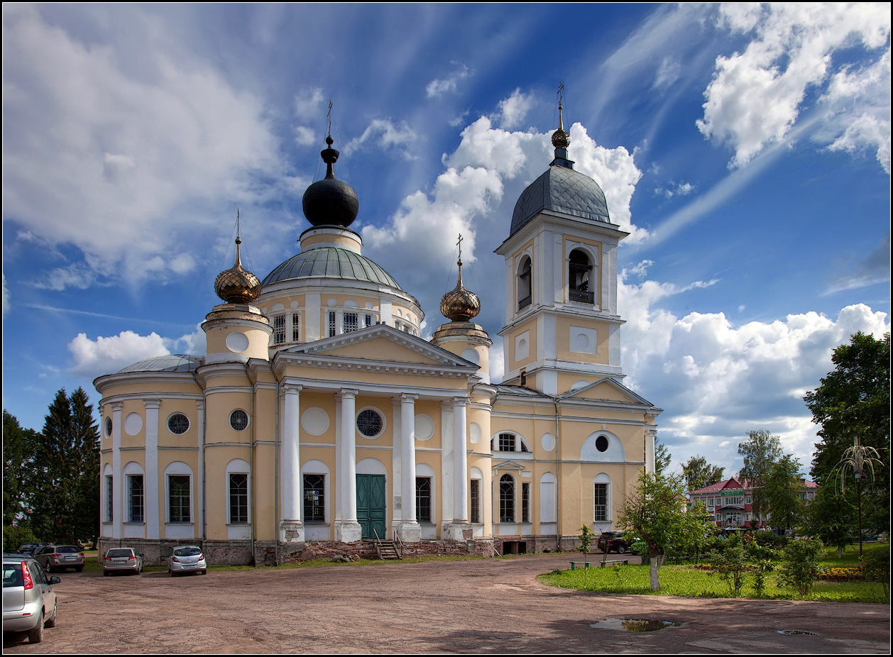 фото "город Мышкин. Собор Успения Пресвятой Богородицы" метки: архитектура, город, панорама, 