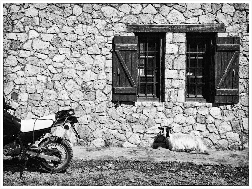 фото "***" метки: путешествия, черно-белые, Crete