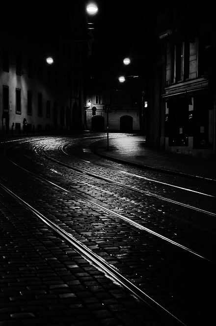 фото "Ночная атмосфера-33" метки: черно-белые, Prag, Praha, Прага