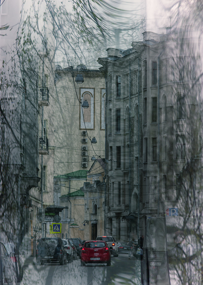 photo "***" tags: city, architecture, montage, Moscow, Наложение двух кадров, отражение в стекле автомобиля