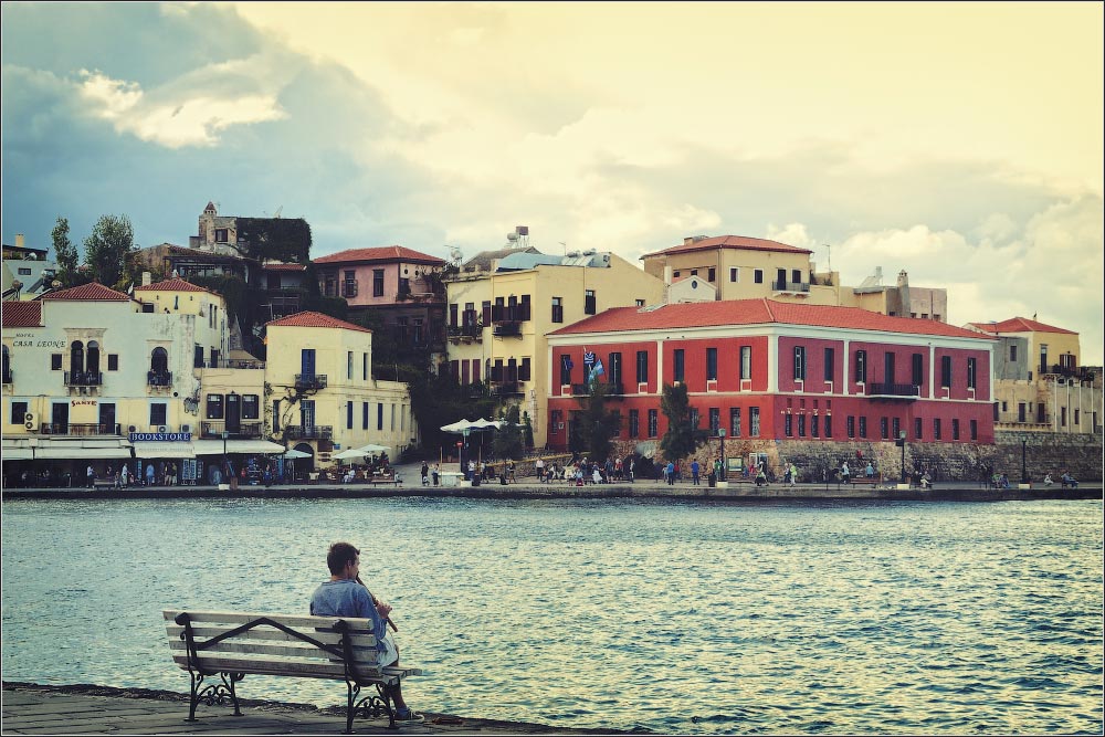 фото "Заклинатель змей." метки: путешествия, Chania, Crete