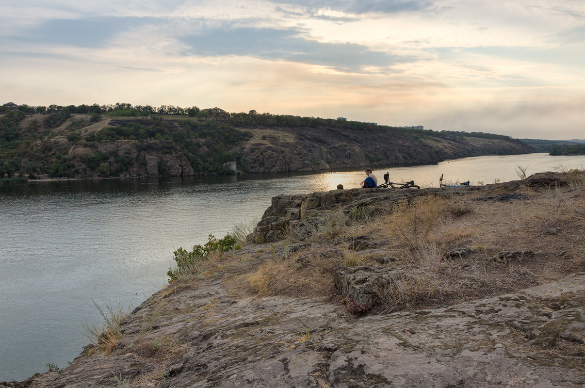 photo "***" tags: landscape, Dnieper, Ukraine, coast, rocks, sunset