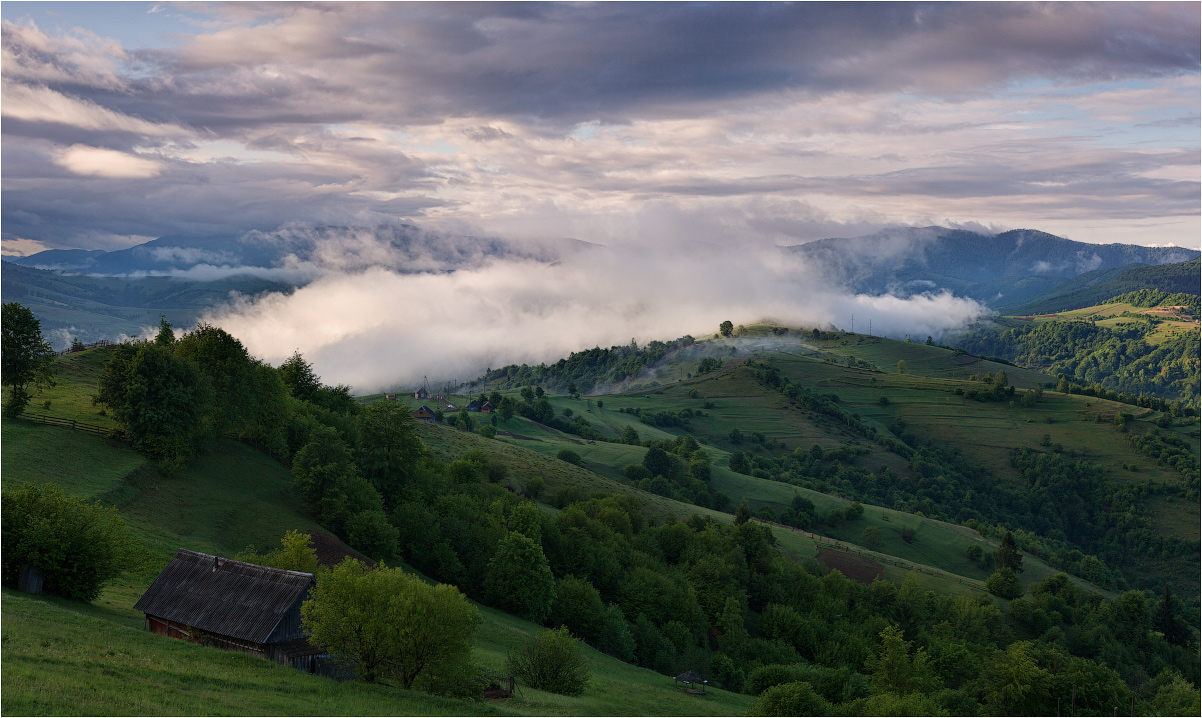 photo "***" tags: landscape, travel, nature, clouds, fog, morning, mountains, sky, Карпаты, склоны