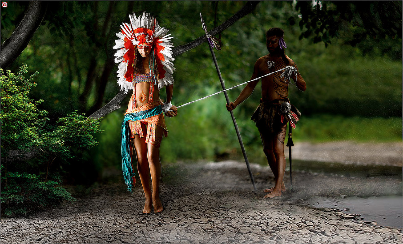 photo "***" tags: portrait, ell, forest, girl, sun, веревка, войны, градов, девушка воин, индейцы, копье, орудия, перья, тело