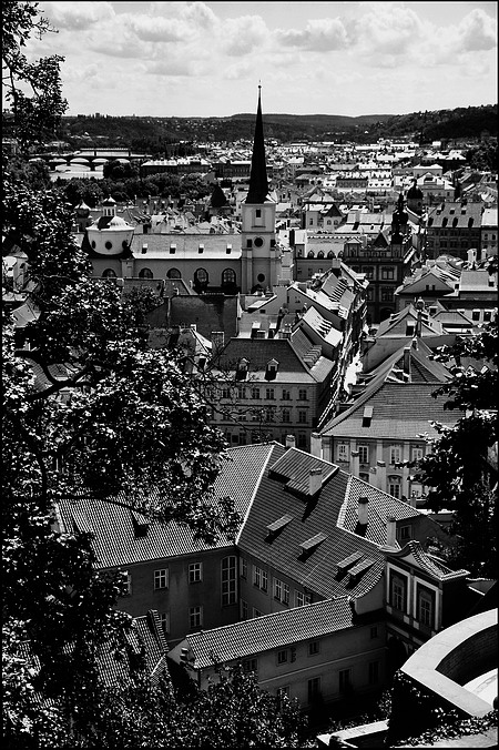 photo "Bзгляд на Прагu-2" tags: black&white, city, Prag, Prague, Praha