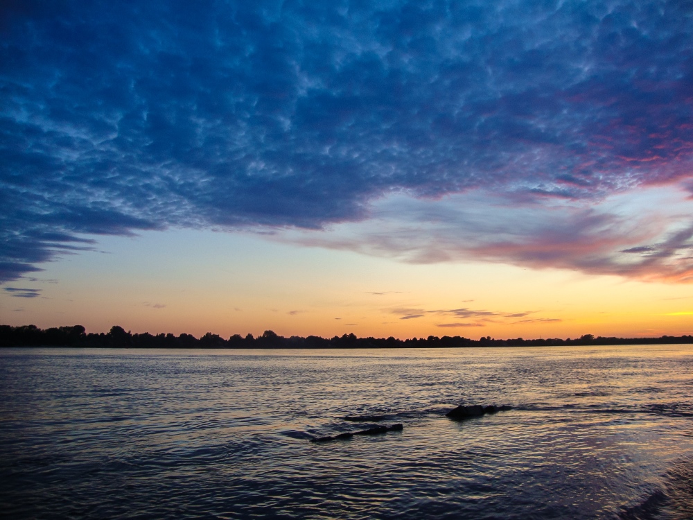 photo "River's sinset" tags: landscape, nature, river, sky, sun, sunset