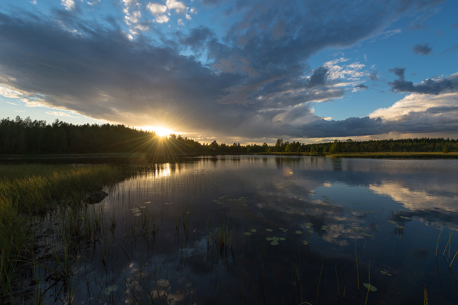 photo "***" tags: landscape, nature, travel, Karelia, clouds, forest, lake, summer, water