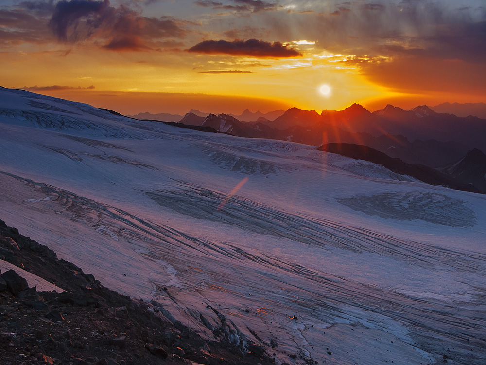 photo "***" tags: , Кавказ, Приэльбрусье, Эльбрус