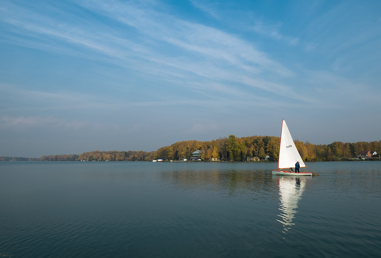 photo "***" tags: landscape, clouds, lake, water