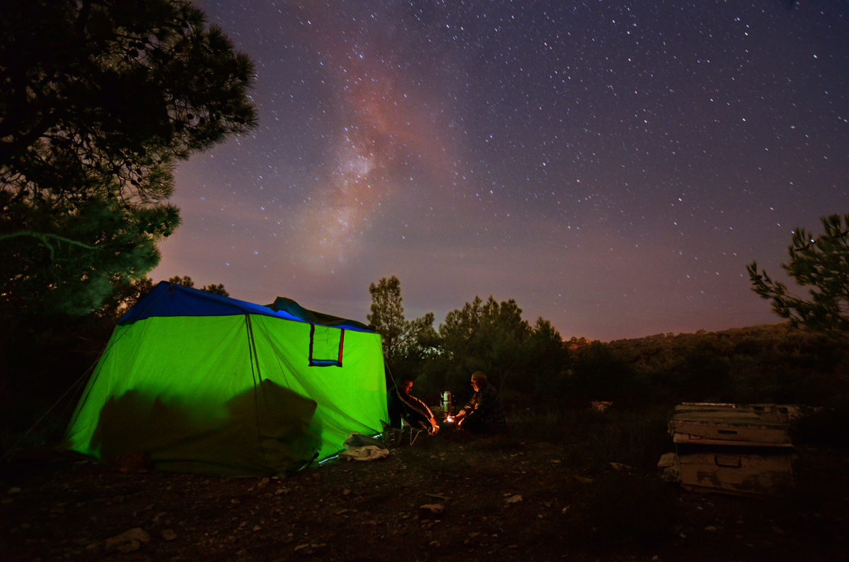 photo "night watchers under the Milky Way" tags: landscape, fragment, nature, ayvalik, cunda, cunda mavi hotel