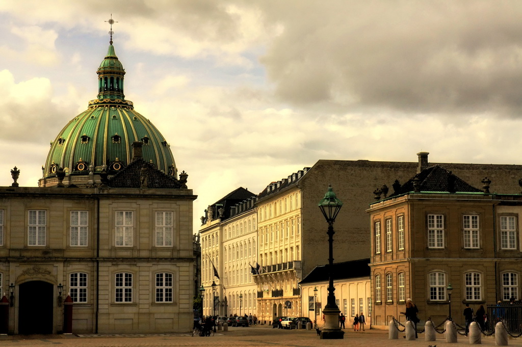 photo "***" tags: architecture, travel, street, Europe, clouds, дома