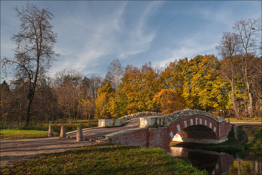 photo "Kuz'minki. Humpbacked bridge" tags: landscape, architecture, 