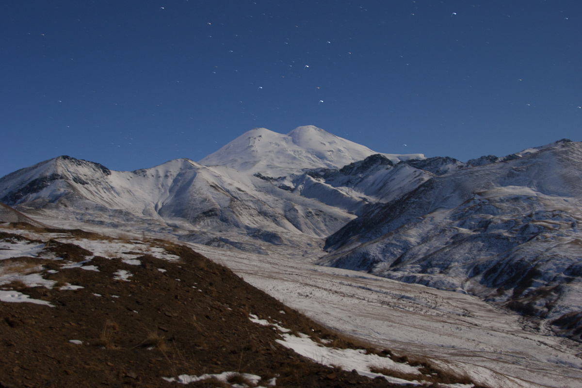 photo "Elbrus and stars" tags: landscape, mountains, звезды