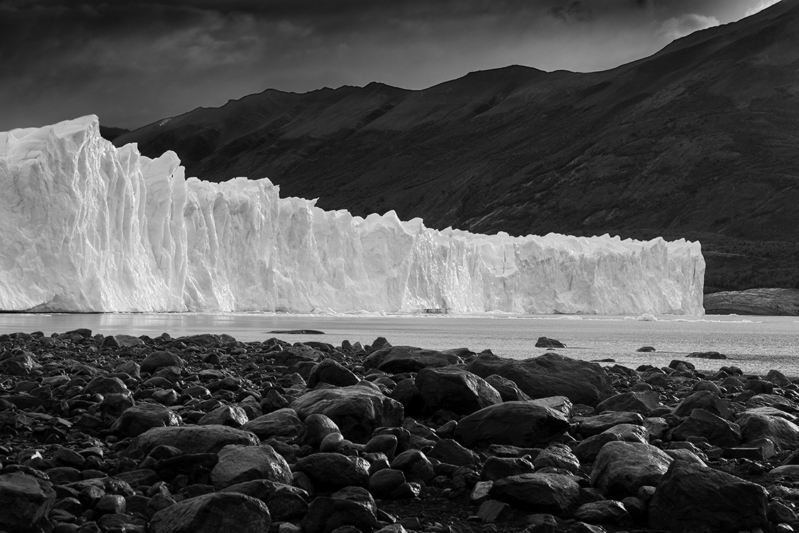 photo "Perito Moreno" tags: landscape, nature, black&white, Argentine, Ice, Patagonia, Perito Moreno, glacier