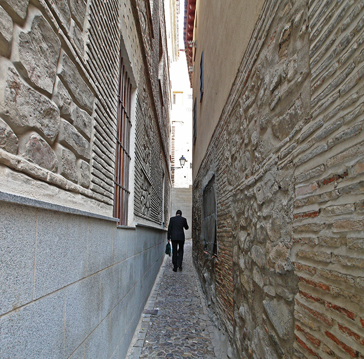 photo "Going Home" tags: architecture, street, reporting, 
