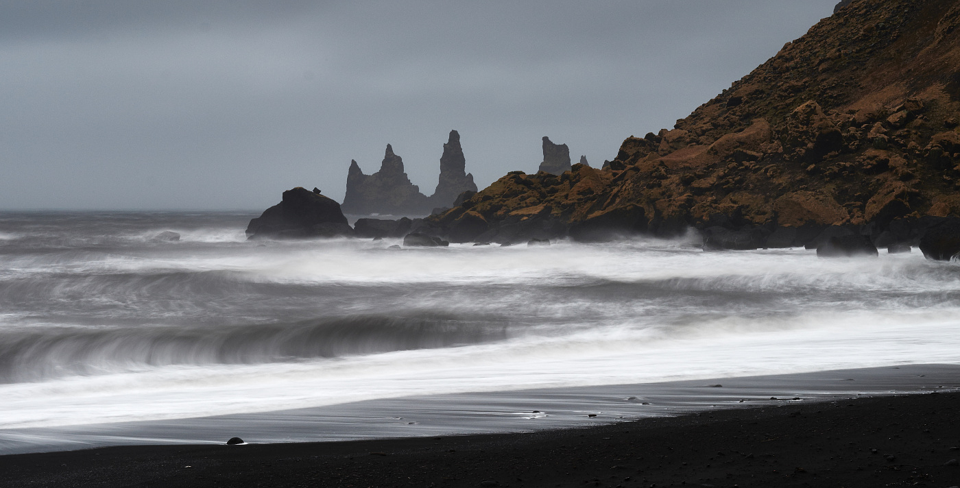 photo "Time & waves" tags: landscape, Iceland, Vik, black beach, waves