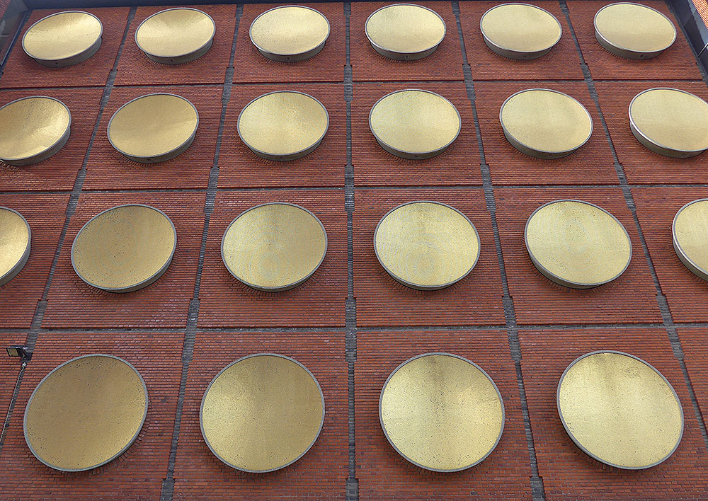 photo "Yellow Dots" tags: architecture, city, abstract, 