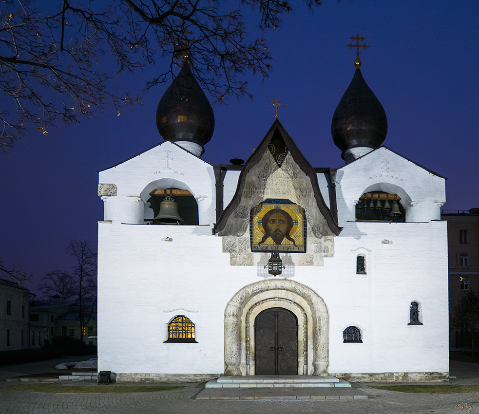 фото "Обитель Марфы 2" метки: архитектура, город, здание, зима, ночь, храм