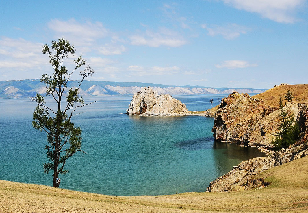 photo "***" tags: landscape, sea, sky, summer, water, горы., деревья, облака., путешествие., туризм