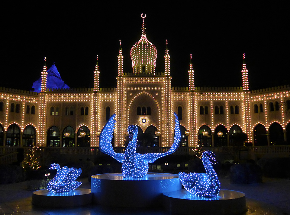 фото "Blue Swans" метки: архитектура, репортаж, город, 