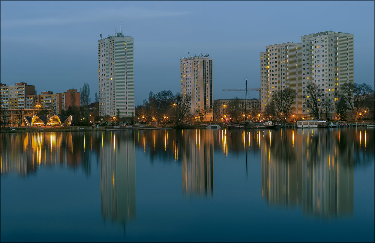 photo "Potsdam. Blaue Stunde." tags: landscape, Europe, evening, foto liubos, havel, water, бранденбург, германия