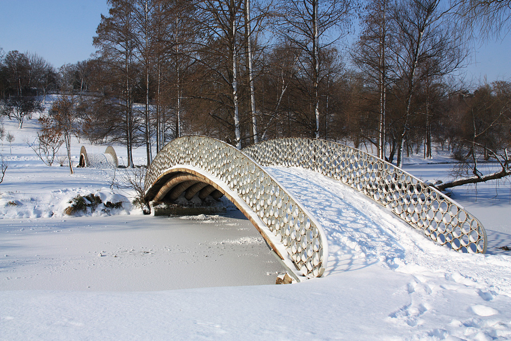 фото "Archings over snow" метки: пейзаж, park, Бухарест, зима, мост, озеро, снег