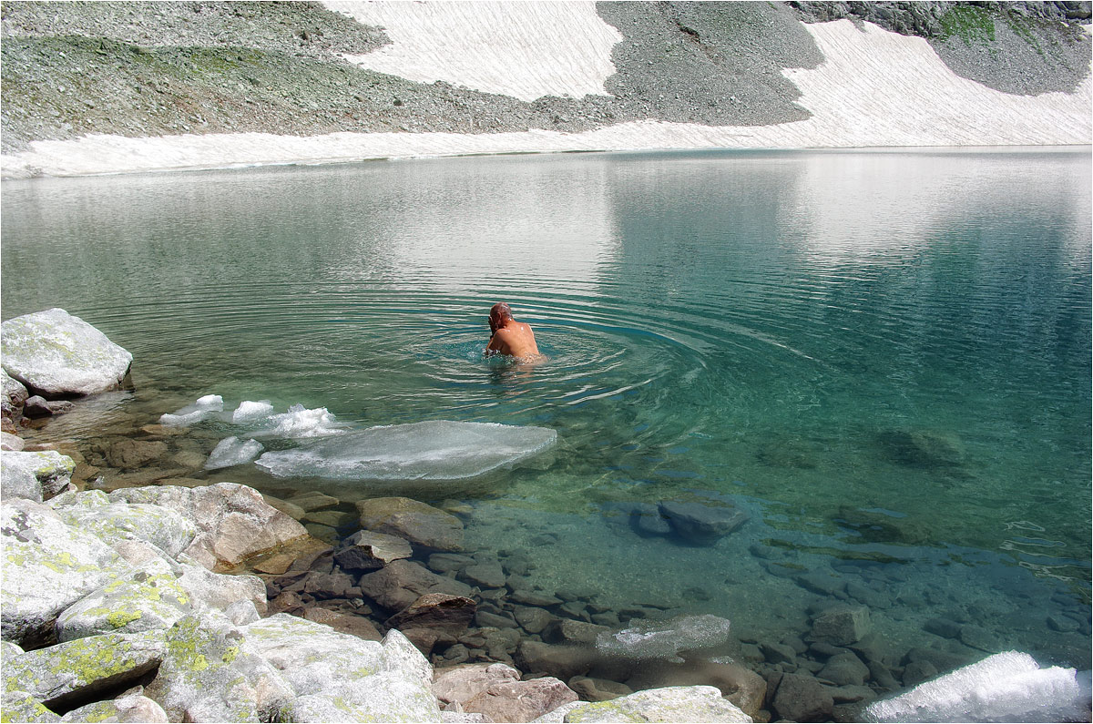 фото "Как я стал пингвином:)" метки: путешествия, Имеретинка, горы, лето, озеро