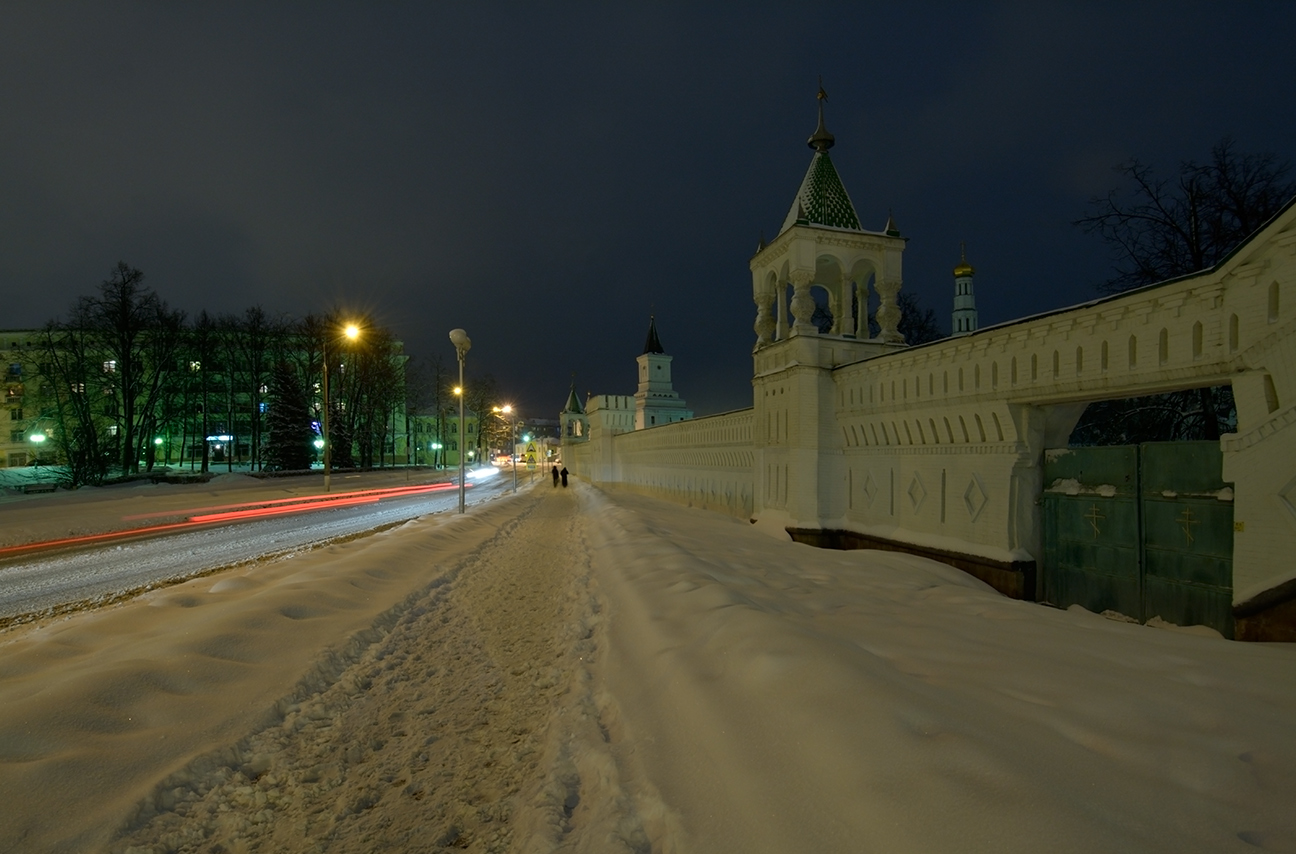 photo "***" tags: landscape, city, evening, winter