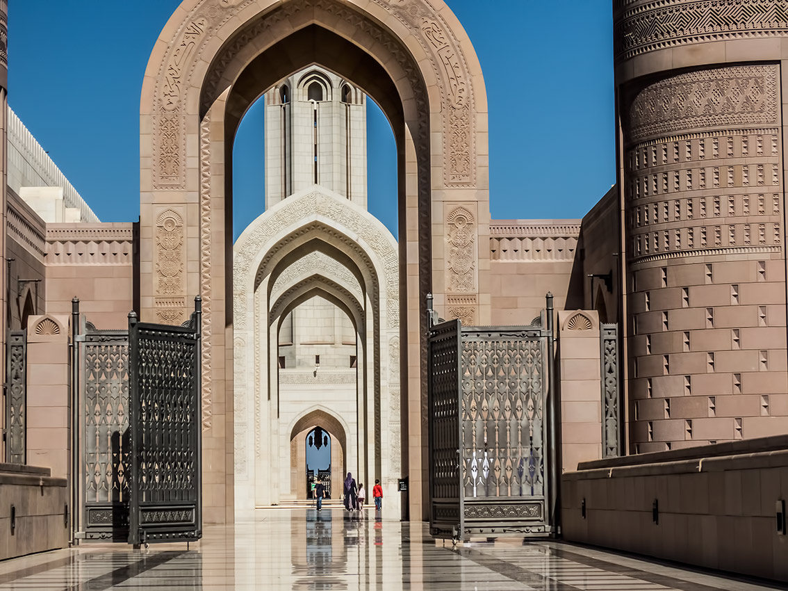 photo "Architecture" tags: architecture, travel, city, building, mosque