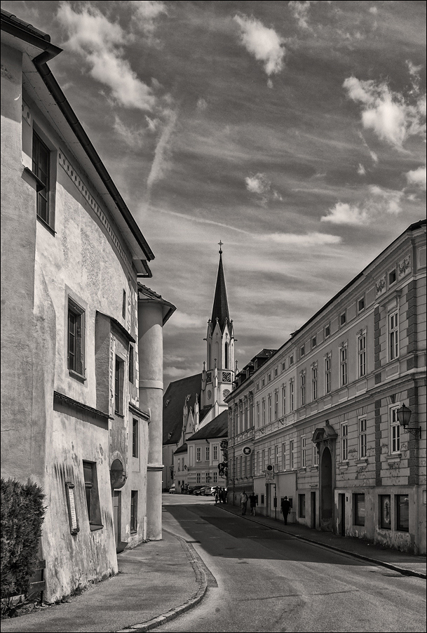 photo "Street of Melk" tags: landscape, architecture, black&white, 