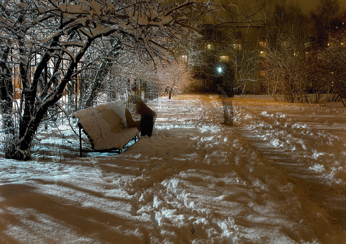 photo "0,5 + 0,5 :)" tags: street, genre, evening, snow