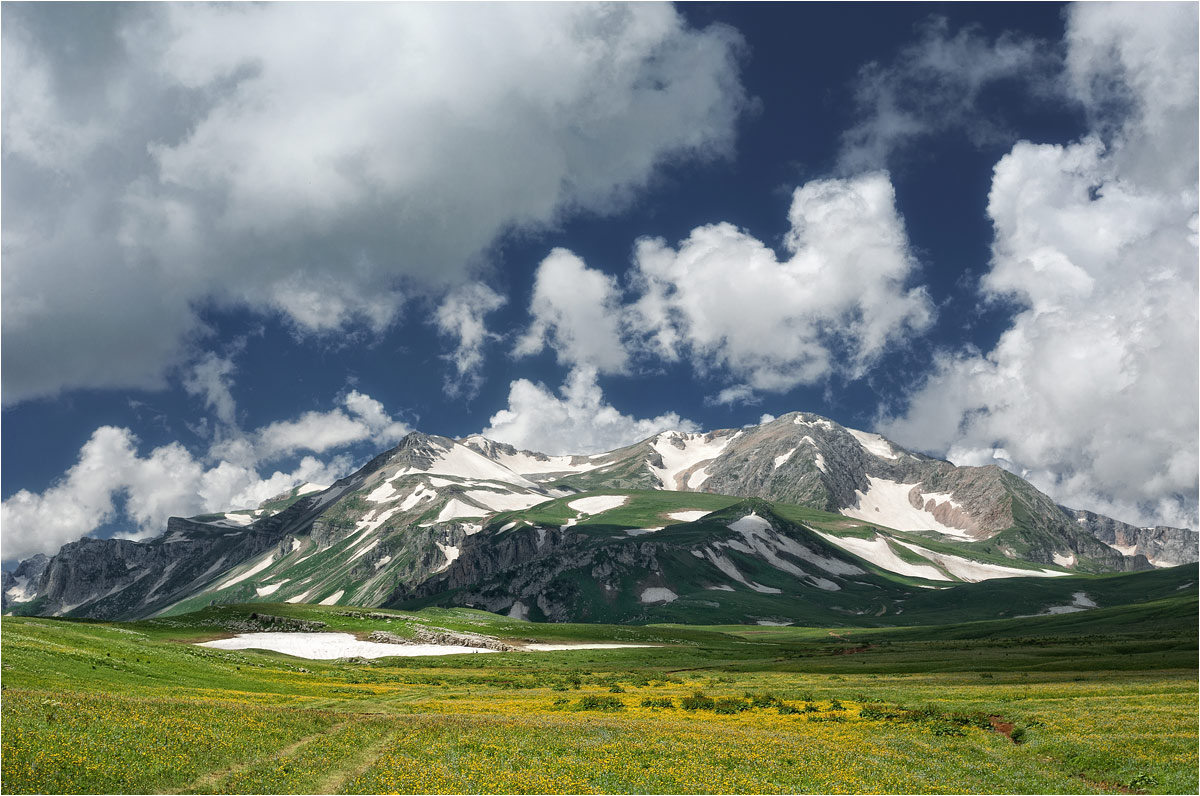 photo "***" tags: landscape, travel, nature, clouds, mountains, summer, Лагонаки, туризм