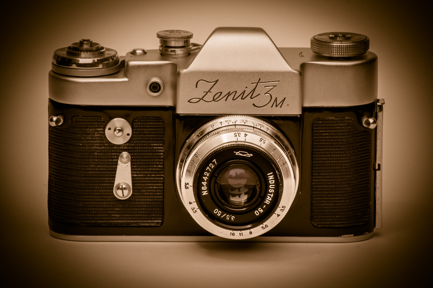 photo "Zenit 3M No1" tags: macro and close-up, still life, Cameras