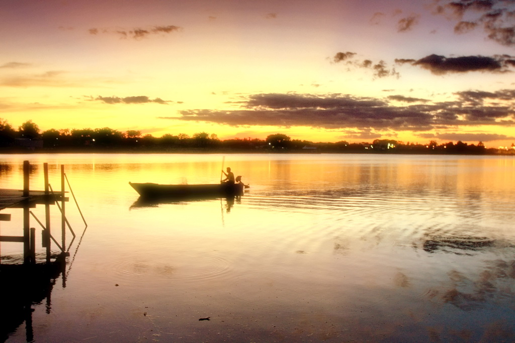 photo "***" tags: landscape, travel, nature, North America, clouds, man, night, river, sea, sun, sunrise, village, water