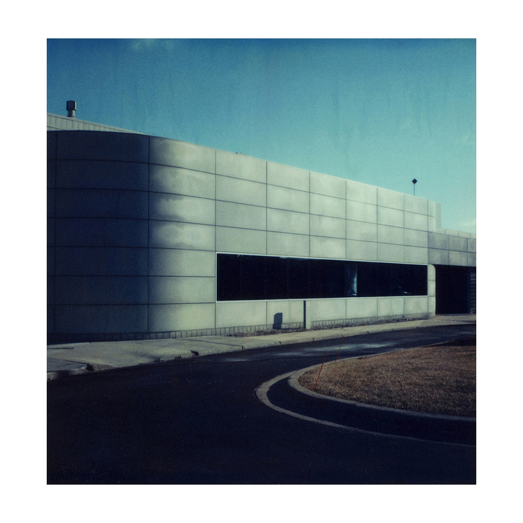 photo "polaroid" tags: architecture, street, SX-70, Time-Zero film, building