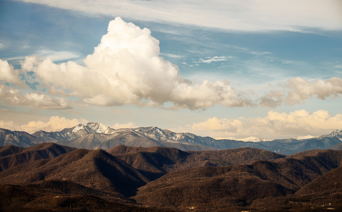 photo "***" tags: landscape, clouds, mountains