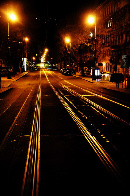 photo "Ночные света и трамвайные пути" tags: city, street, Prag, Prague, Praha