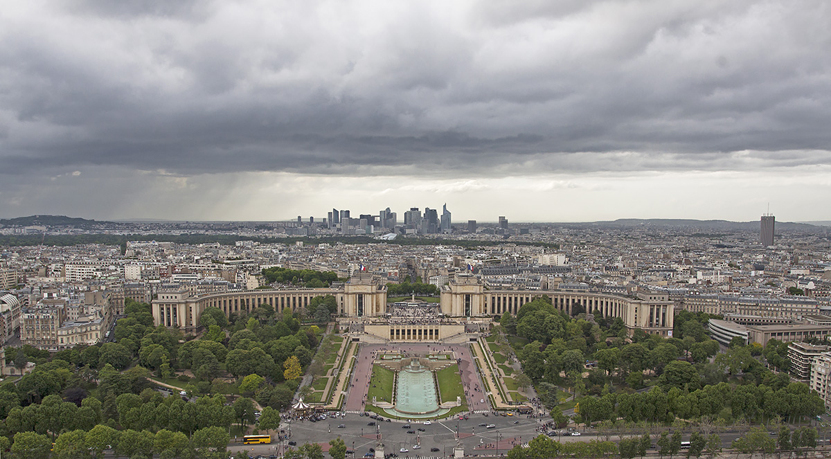 photo "The sky over Paris" tags: architecture, travel, city, sky, Париж, Эйфелева башня, дома