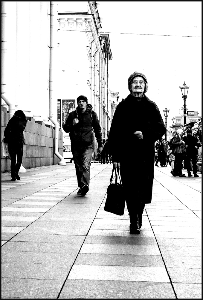 photo "***" tags: street, St. Petersburg, people, Город
