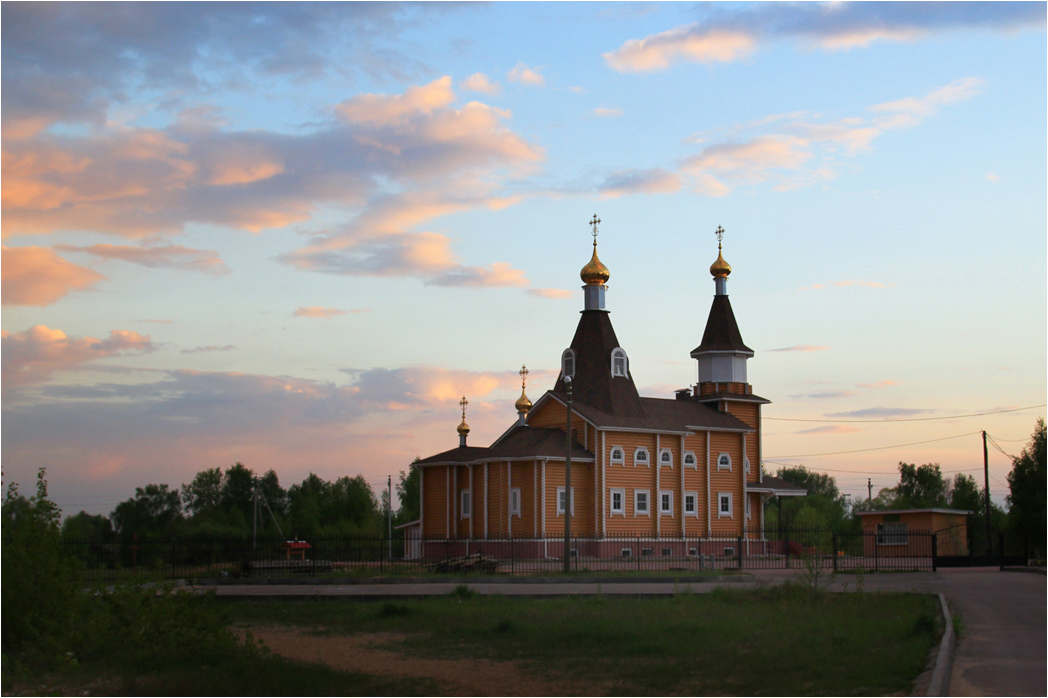 photo "Rural church." tags: architecture, landscape, sky, spring, sunset, май, церковь