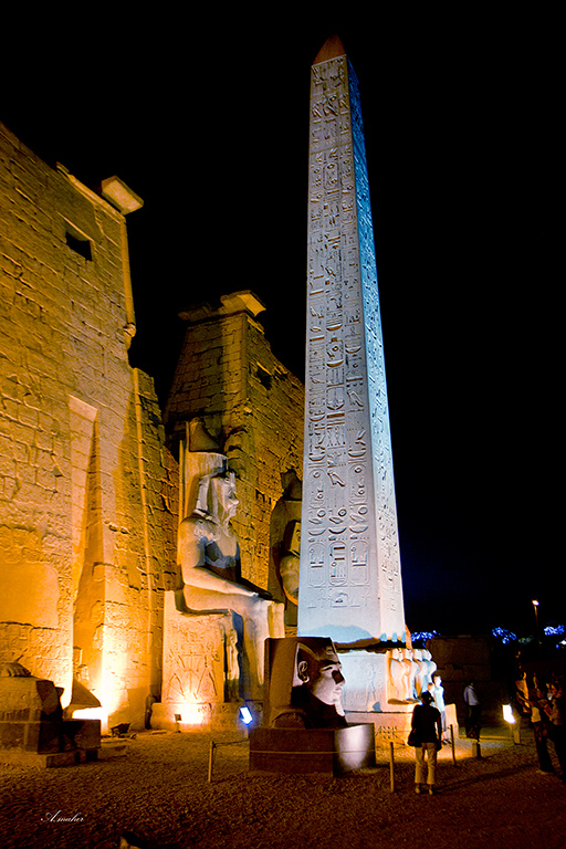 photo "LUXOR TEMPLE BY NIGHT" tags: architecture, 