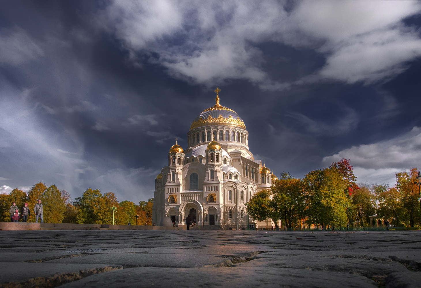 фото "В обрамлении небес" метки: пейзаж, архитектура, стрит-фото, 