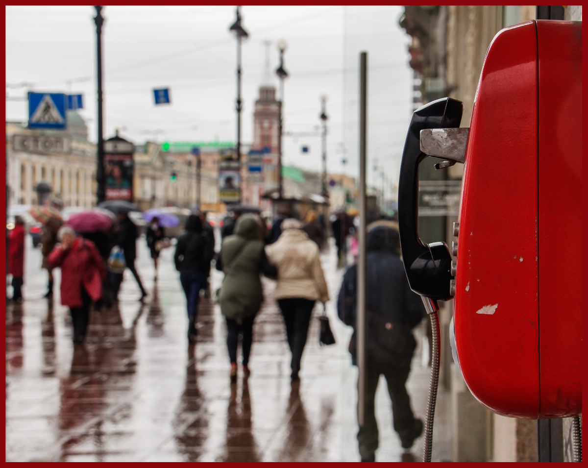 photo "***" tags: street, abstract, colour, Город