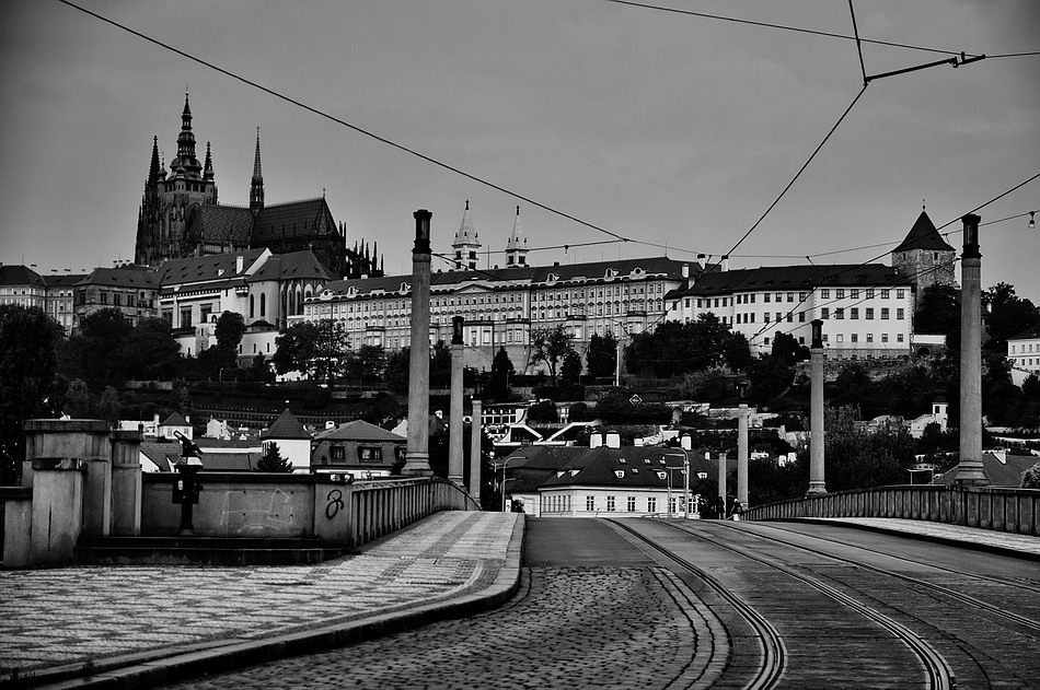 фото "Пражский Град  и мост" метки: черно-белые, архитектура, Prag, Praha, Прага