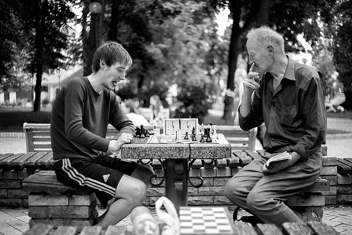 photo "***" tags: street, black&white, 