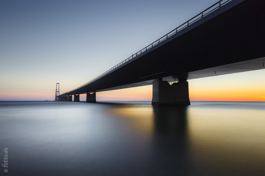 фото "Big Baelt bridge on the sunset" метки: пейзаж, архитектура, sea, дания, закат, мост