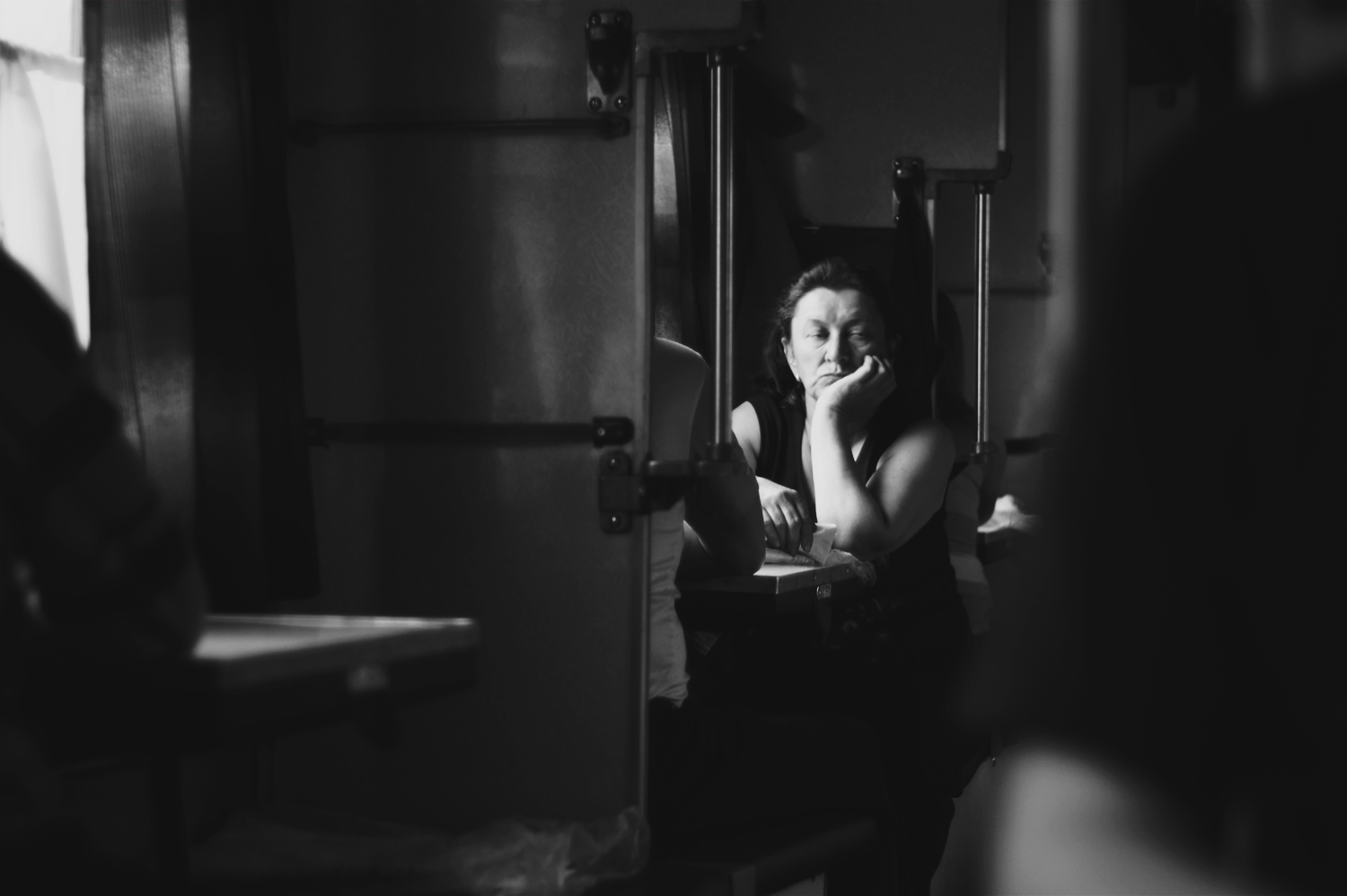 photo "***" tags: genre, black&white, 