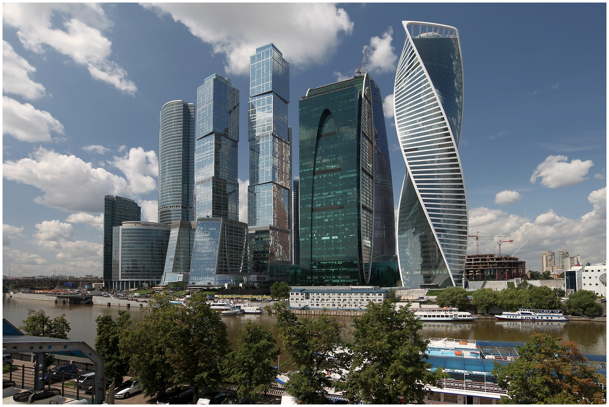 photo "Glass island" tags: architecture, Москва Сити