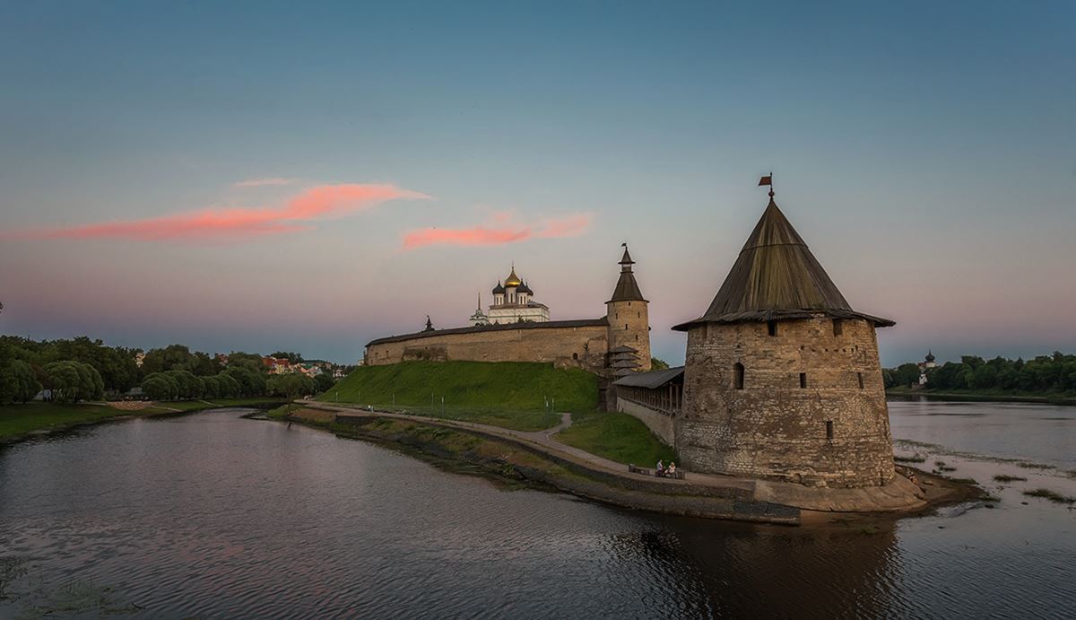 фото "Псковский Кремль" метки: путешествия, архитектура, город, 