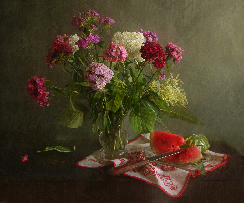 photo "***" tags: still life, flowers, watermelon